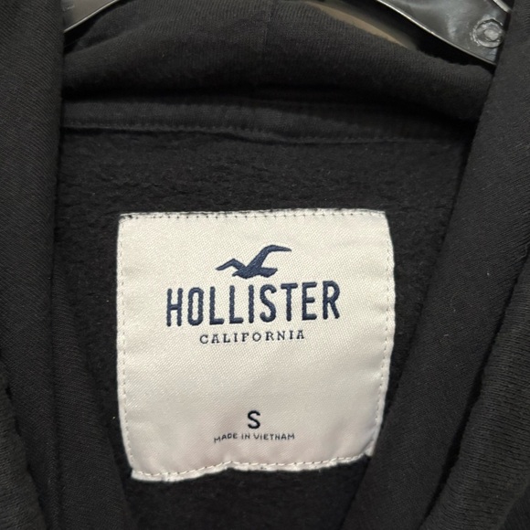 Hollister Black cropped Hoodie with Sun - Picture 3 of 5